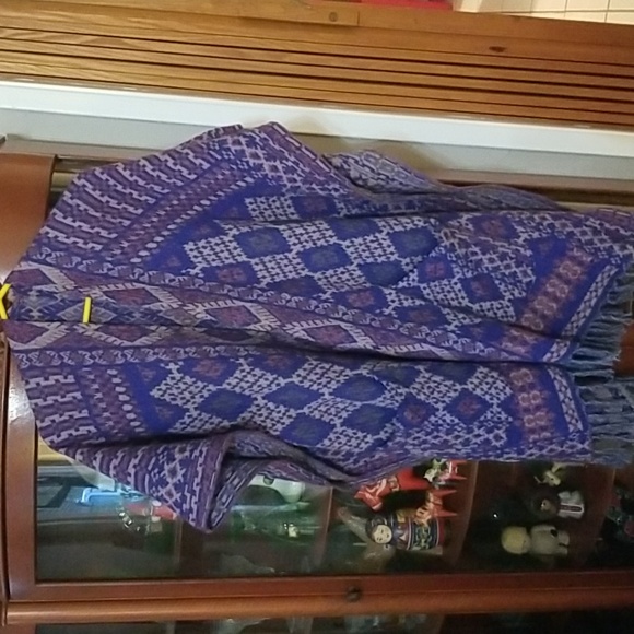 Lucky brand poncho - Picture 2 of 7